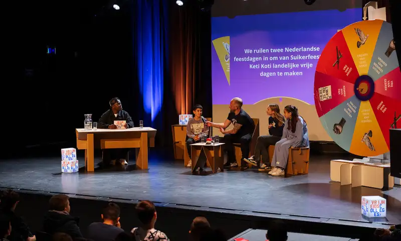 Stichting Vrijheidscolleges trapt Zeeuwse scholentour rondom democratie af